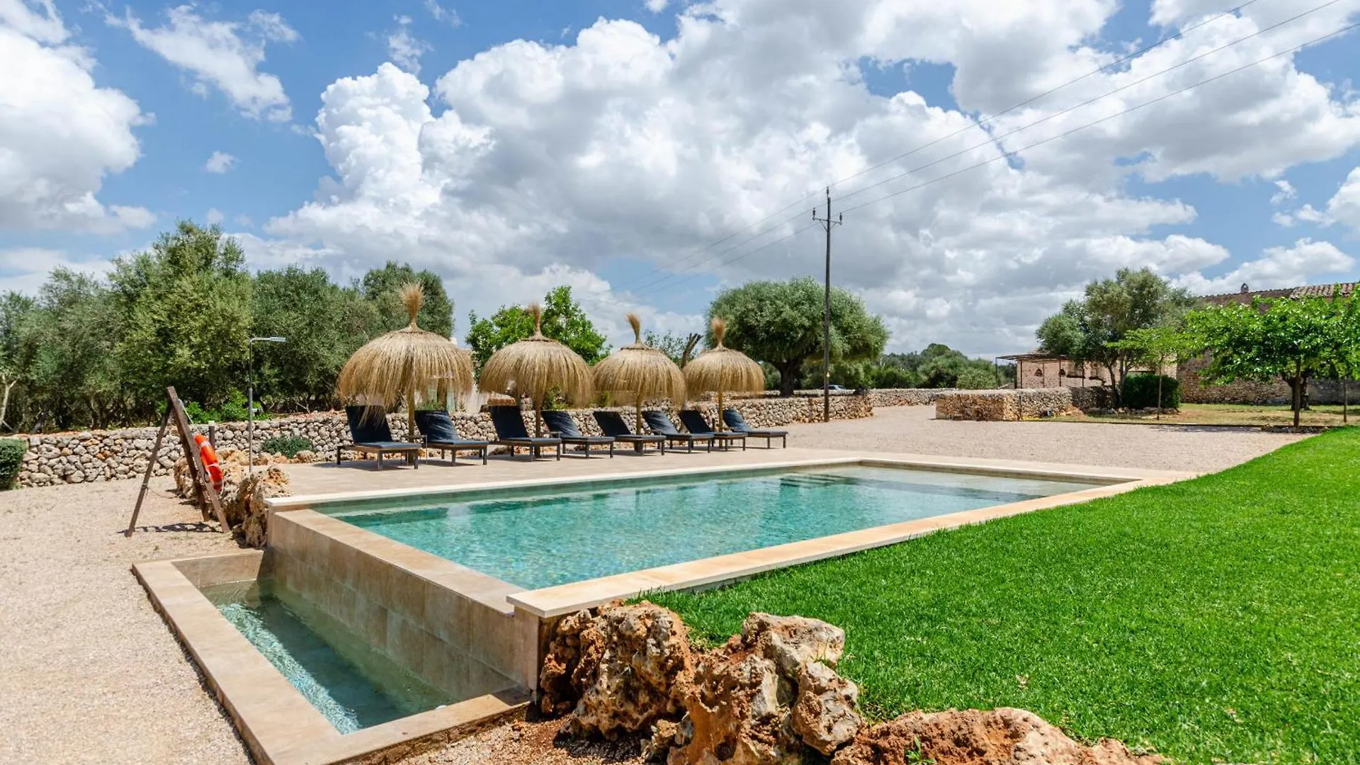 Agroturismo Cal Tio 3 Yourhouse Costitx  Farm stay Costitx (Mallorca)